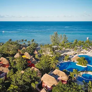 Курортный комплекс Iberostar Waves