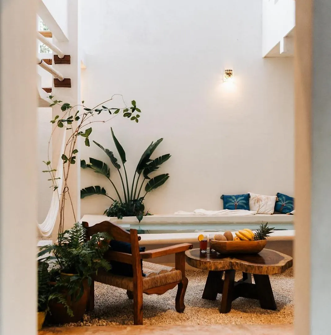 Casa Hotel Izkina 코수멜